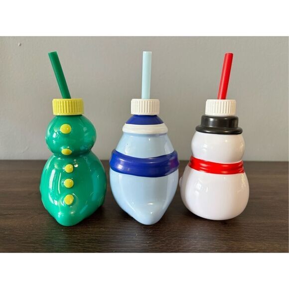 Target Bullseye Playground Christmas winter cups with straws Dino snowman pengui - Picture 2 of 7